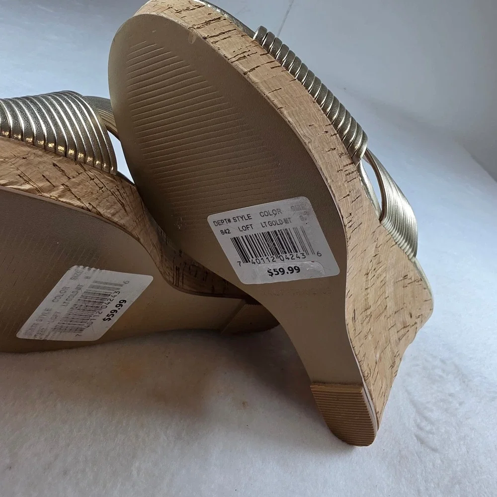 Saks Fifth Avenue Loft Gold Metallic Ribbed Crossover Cork Wedge Sandals 8M